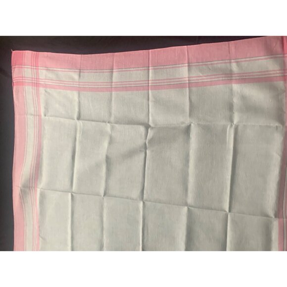 Vintage Plaid Cotton Tablecloth & Napkin Set in Pink & Aqua 48 inch - Picture 6 of 16